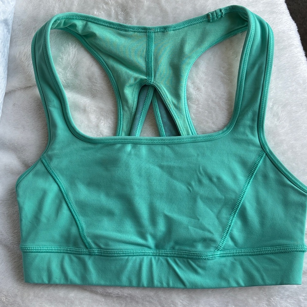 Lululemon Athletica Aqua Sports Bra